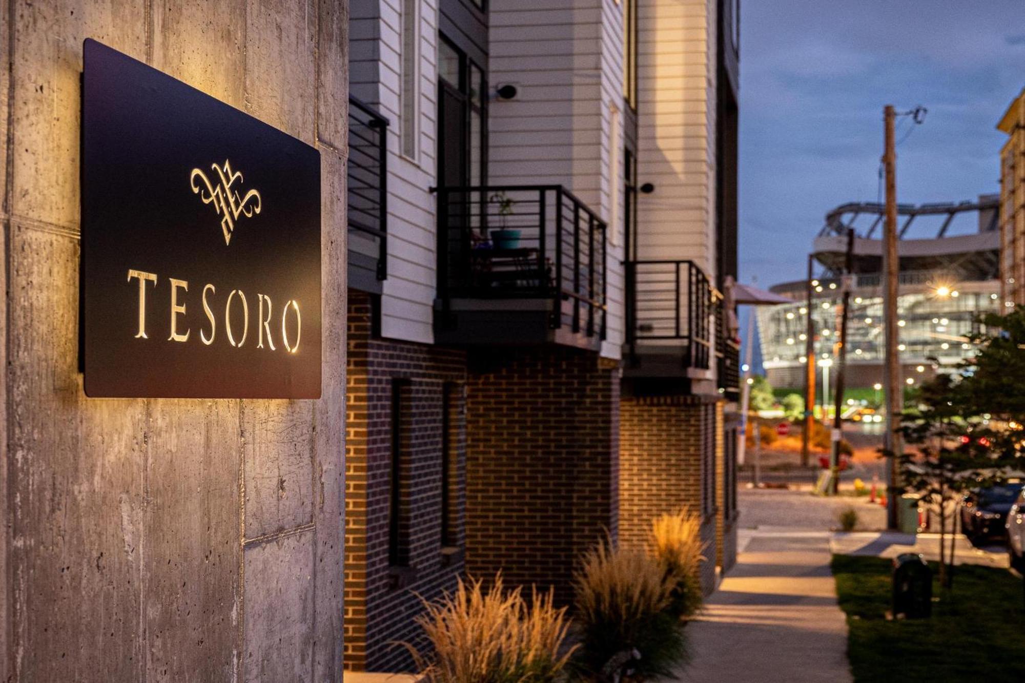 Gameday Oasis - Private Balcony - Jefferson Park - Tesoro Villa Denver Luaran gambar